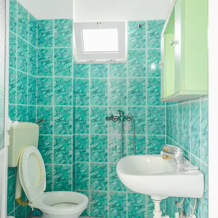 Hostel By The Sea Himare