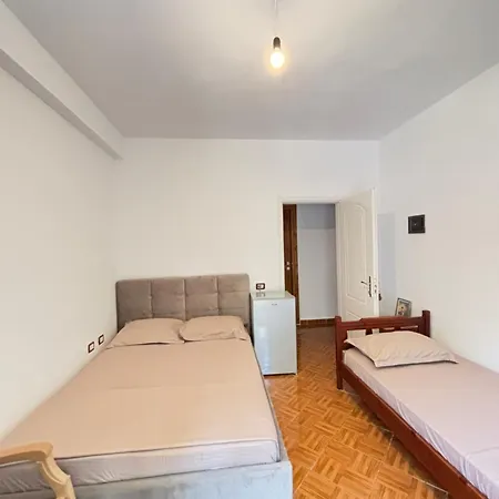 By The Sea * هيماري