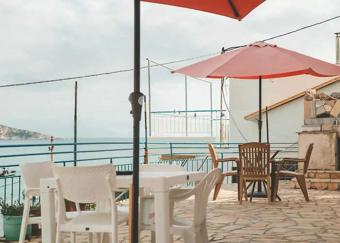 Hostel By The Sea